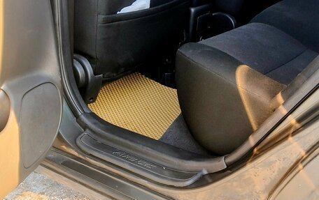 Toyota Avensis III рестайлинг, 2007 год, 723 000 рублей, 19 фотография