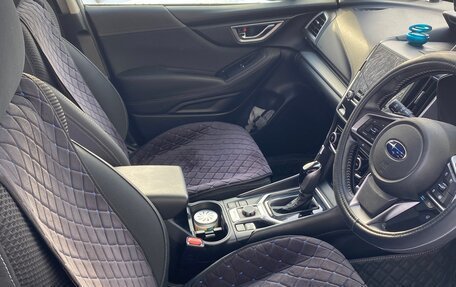 Subaru Forester, 2018 год, 2 950 000 рублей, 17 фотография