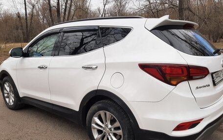 Hyundai Santa Fe III рестайлинг, 2017 год, 2 400 000 рублей, 5 фотография