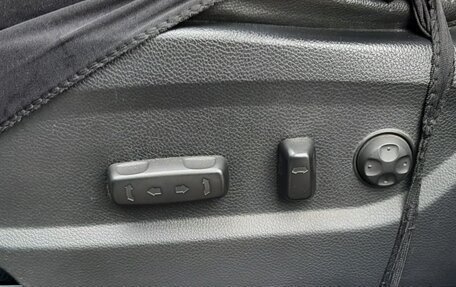 Hyundai Santa Fe III рестайлинг, 2017 год, 2 400 000 рублей, 10 фотография