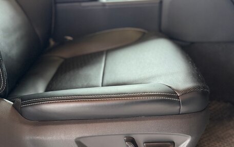 Toyota Land Cruiser Prado, 2024 год, 9 000 000 рублей, 13 фотография