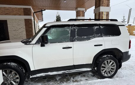 Toyota Land Cruiser Prado, 2024 год, 9 000 000 рублей, 6 фотография