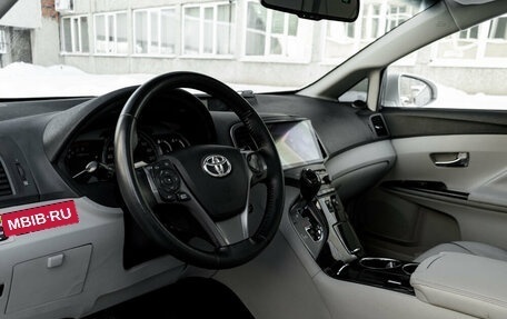 Toyota Venza I, 2013 год, 1 850 000 рублей, 9 фотография