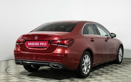 Mercedes-Benz A-Класс, 2022 год, 2 795 000 рублей, 5 фотография