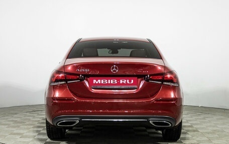 Mercedes-Benz A-Класс, 2022 год, 2 795 000 рублей, 6 фотография