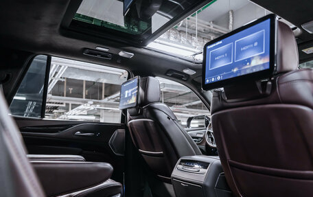 Cadillac Escalade V, 2022 год, 11 300 000 рублей, 2 фотография