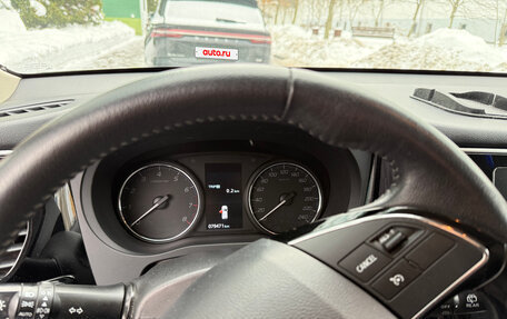 Mitsubishi Outlander III рестайлинг 3, 2019 год, 2 390 000 рублей, 9 фотография