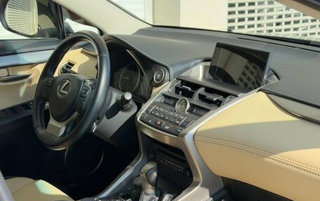 Lexus NX I, 2015 год, 2 650 000 рублей, 18 фотография