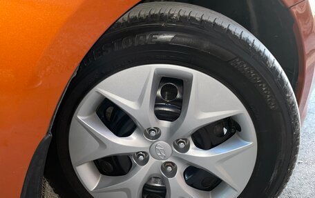 Hyundai Solaris II рестайлинг, 2014 год, 1 100 000 рублей, 4 фотография