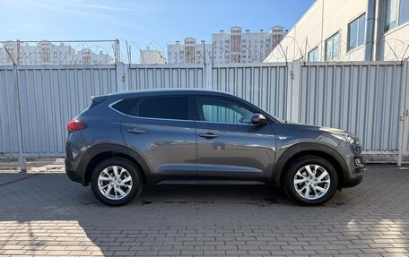 Hyundai Tucson III, 2019 год, 2 300 000 рублей, 10 фотография