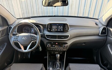 Hyundai Tucson III, 2019 год, 2 300 000 рублей, 16 фотография