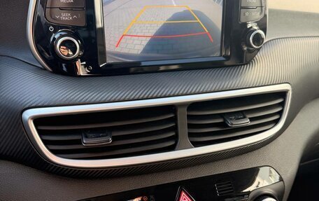 Hyundai Tucson III, 2019 год, 2 300 000 рублей, 13 фотография