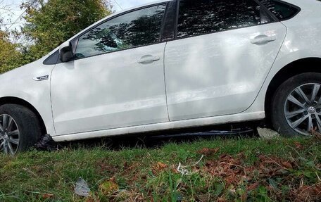 Volkswagen Polo VI (EU Market), 2019 год, 660 000 рублей, 1 фотография