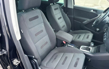 Volkswagen Tiguan I, 2009 год, 950 000 рублей, 16 фотография