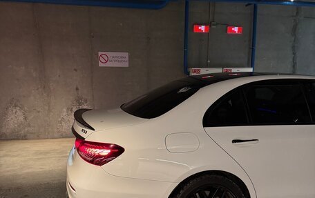 Mercedes-Benz E-Класс, 2020 год, 5 850 000 рублей, 8 фотография