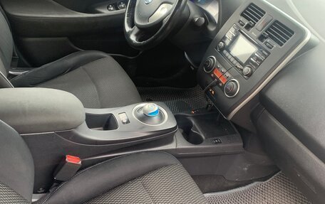 Nissan Leaf I, 2014 год, 1 235 000 рублей, 8 фотография