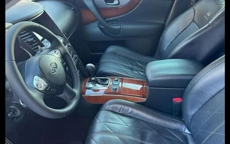 Infiniti FX II, 2011 год, 1 790 000 рублей, 8 фотография