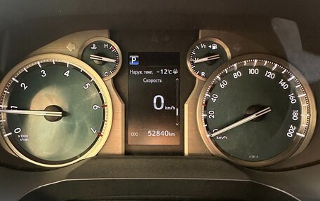 Toyota Land Cruiser Prado 150 рестайлинг 2, 2020 год, 7 750 000 рублей, 33 фотография