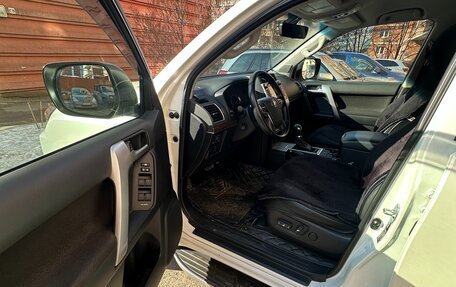 Toyota Land Cruiser Prado 150 рестайлинг 2, 2020 год, 7 750 000 рублей, 31 фотография