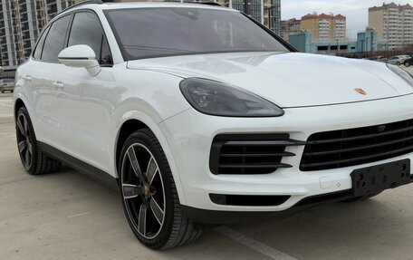 Porsche Cayenne III, 2022 год, 12 500 000 рублей, 2 фотография