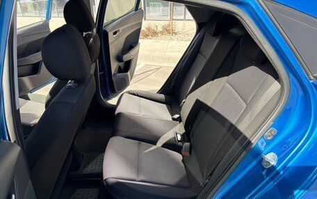 Hyundai Solaris II рестайлинг, 2017 год, 1 300 000 рублей, 18 фотография