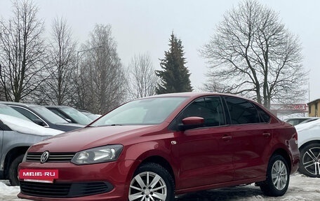 Volkswagen Polo VI (EU Market), 2013 год, 699 000 рублей, 2 фотография