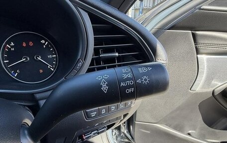 Mazda 3, 2022 год, 1 345 000 рублей, 19 фотография