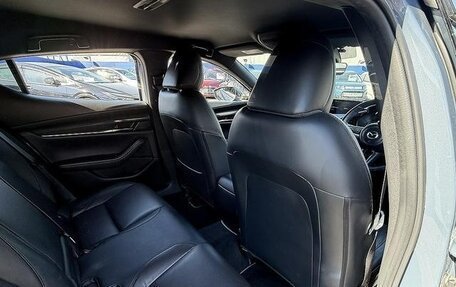 Mazda 3, 2022 год, 1 345 000 рублей, 28 фотография