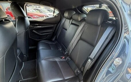 Mazda 3, 2022 год, 1 345 000 рублей, 26 фотография