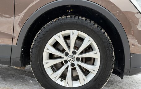 Volkswagen Tiguan II, 2018 год, 2 950 000 рублей, 11 фотография