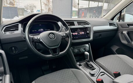 Volkswagen Tiguan II, 2018 год, 2 950 000 рублей, 18 фотография