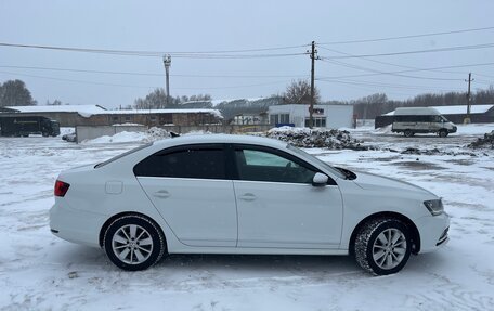 Volkswagen Jetta VI, 2018 год, 1 600 000 рублей, 3 фотография