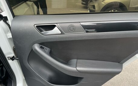 Volkswagen Jetta VI, 2018 год, 1 600 000 рублей, 12 фотография