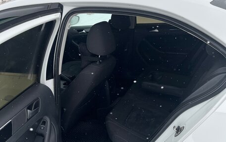 Volkswagen Jetta VI, 2018 год, 1 600 000 рублей, 14 фотография