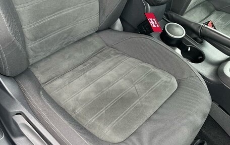 Volkswagen Jetta VI, 2018 год, 1 600 000 рублей, 18 фотография