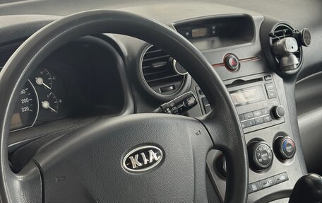 KIA Carens III (RP), 2008 год, 915 000 рублей, 6 фотография