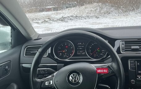 Volkswagen Jetta VI, 2018 год, 1 600 000 рублей, 23 фотография