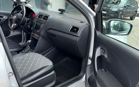 Volkswagen Polo VI (EU Market), 2013 год, 990 000 рублей, 12 фотография