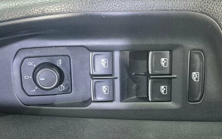 Volkswagen Passat B8 рестайлинг, 2017 год, 2 030 000 рублей, 19 фотография