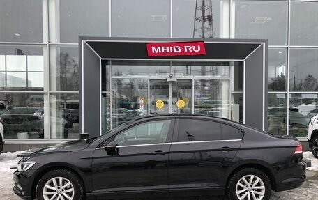 Volkswagen Passat B8 рестайлинг, 2015 год, 1 734 000 рублей, 8 фотография