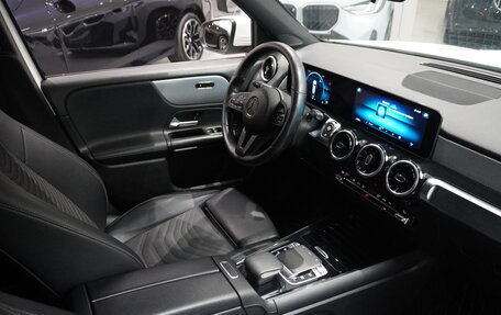 Mercedes-Benz GLB, 2020 год, 2 690 000 рублей, 12 фотография