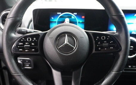 Mercedes-Benz GLB, 2020 год, 2 690 000 рублей, 16 фотография