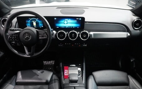 Mercedes-Benz GLB, 2020 год, 2 690 000 рублей, 13 фотография