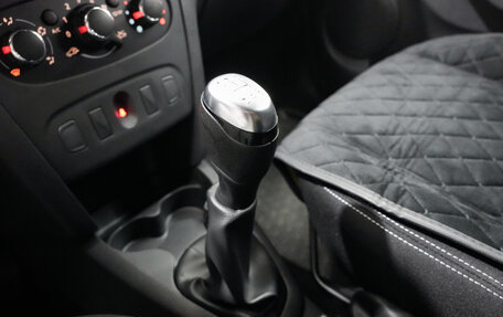 Renault Logan II, 2021 год, 1 190 000 рублей, 14 фотография