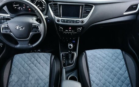 Hyundai Solaris II рестайлинг, 2017 год, 1 750 000 рублей, 4 фотография