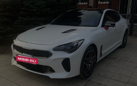 KIA Stinger I, 2022 год, 3 680 000 рублей, 8 фотография