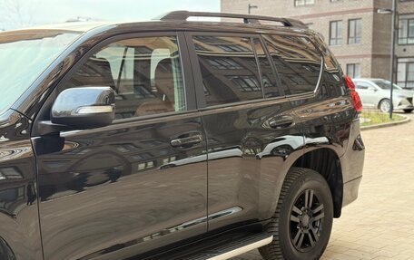 Toyota Land Cruiser Prado 150 рестайлинг 2, 2010 год, 2 740 000 рублей, 12 фотография