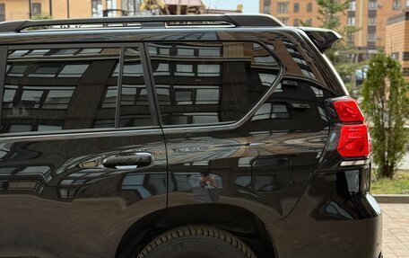 Toyota Land Cruiser Prado 150 рестайлинг 2, 2010 год, 2 740 000 рублей, 10 фотография