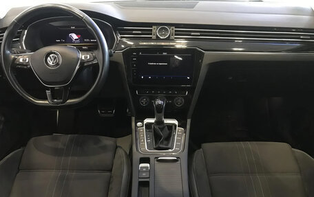 Volkswagen Passat B8 рестайлинг, 2017 год, 2 950 000 рублей, 9 фотография