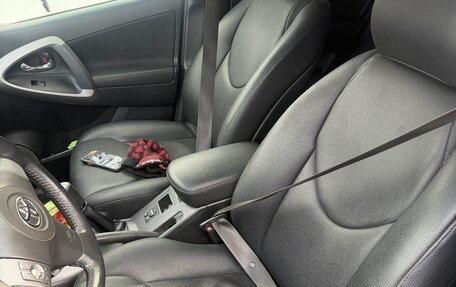 Toyota RAV4, 2007 год, 1 500 000 рублей, 5 фотография